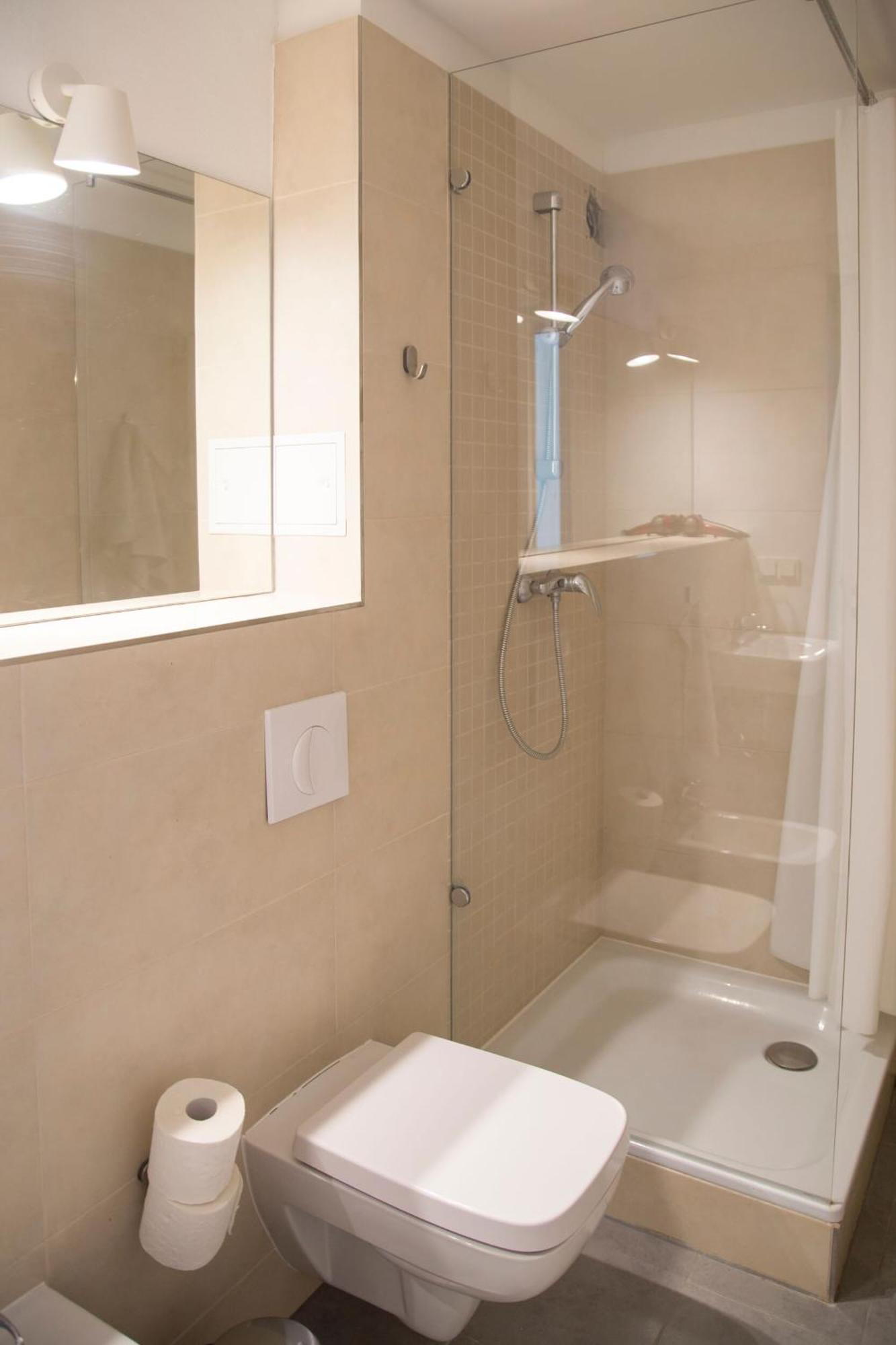 Madflats Hotel-Apartments S-Bahn Friedenau Berlim Quarto foto