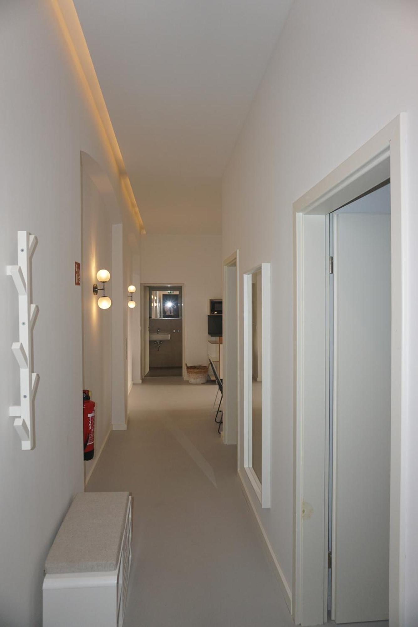 Madflats Hotel-Apartments S-Bahn Friedenau Berlim Exterior foto